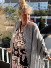 Lade das Bild in den Galerie-Viewer, WOLKENSCHAL Kaschmir - Asphalt