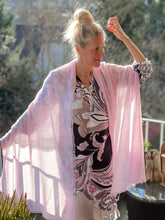 Lade das Bild in den Galerie-Viewer, WOLKENSCHAL Kaschmir - Powder