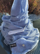 Lade das Bild in den Galerie-Viewer, WOLKENSCHAL Kaschmir - Azur